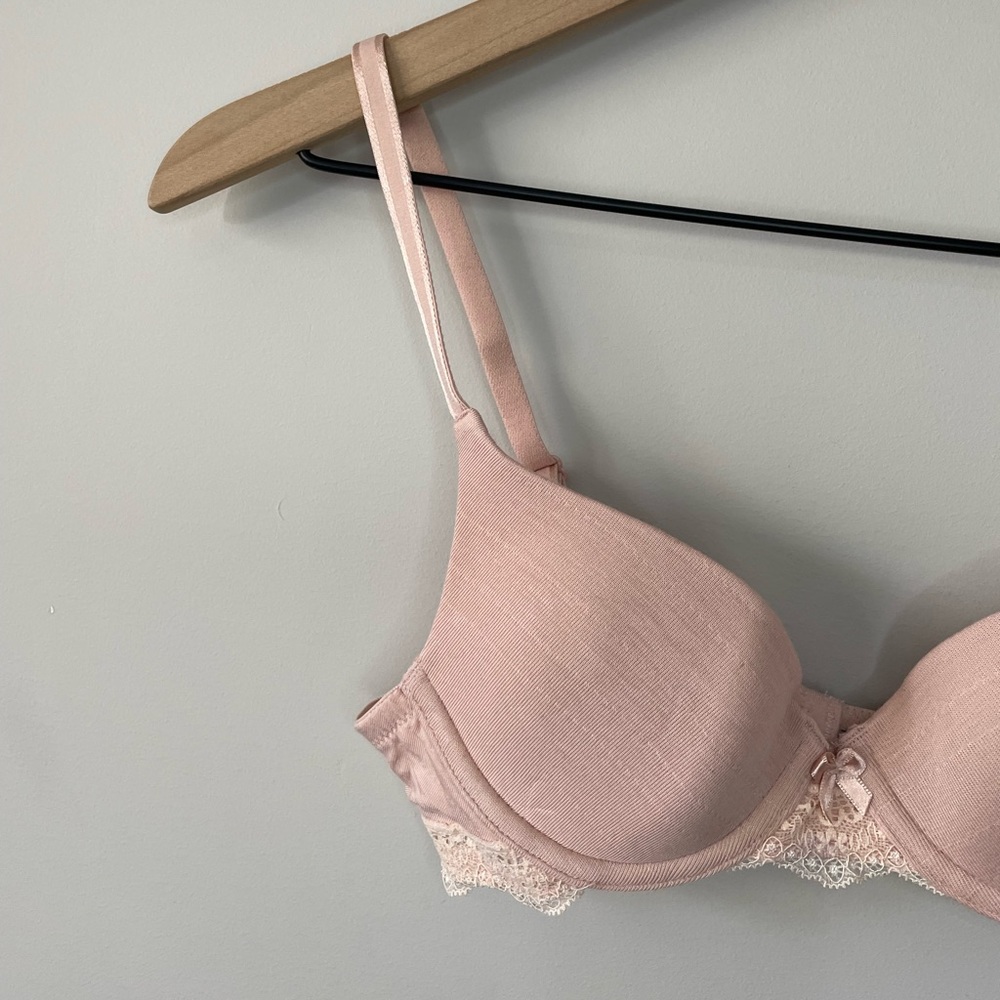 Adore Me lace detail bra 30B - Picture 2 of 11